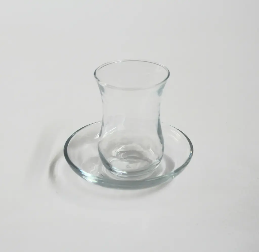 استکان ترکی کمر باریک مدل لاو